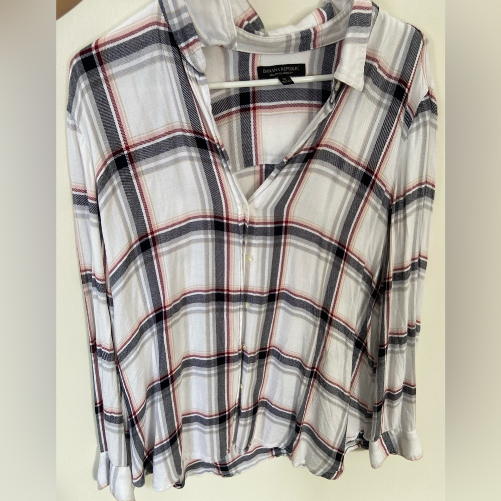 Plaid White and Pink Button Up Banana Republic